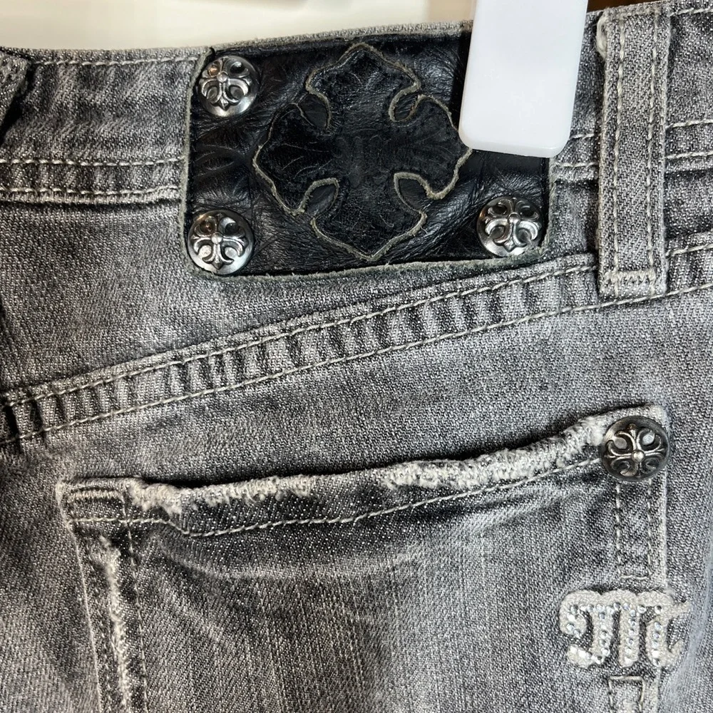 Miss Me‎ Skull Rhinestone Denim Jeans Grey Gray Halloween Rocker 27 Bling